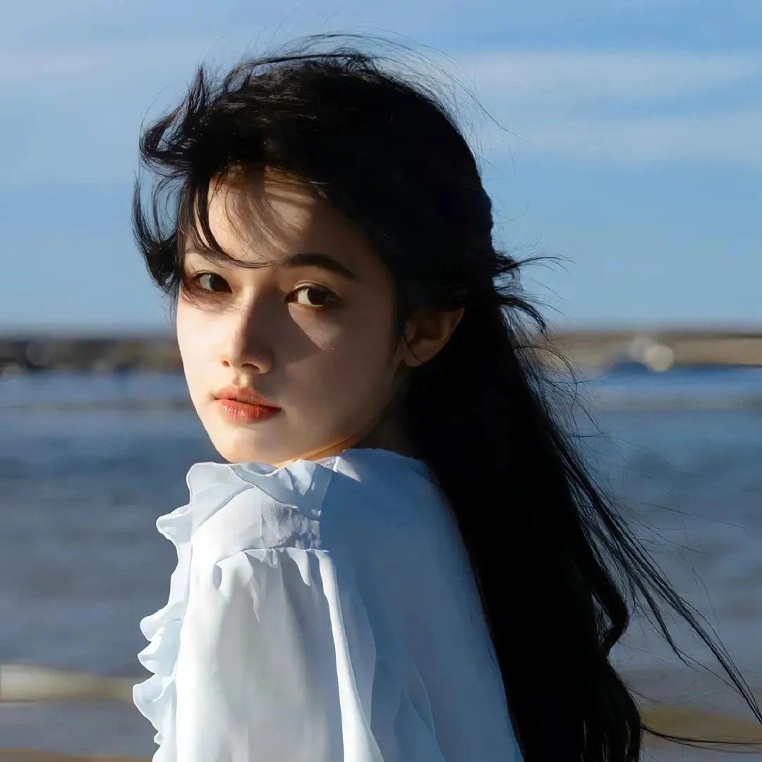 轻拍翻转小魔女